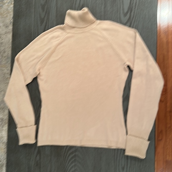 INC International Concepts Turtleneck- - Picture 2 of 7